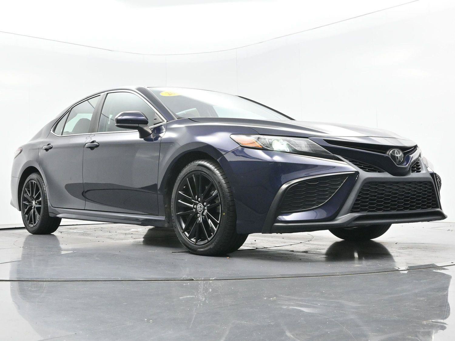 Used 2021 Toyota Camry SE FWD image 38