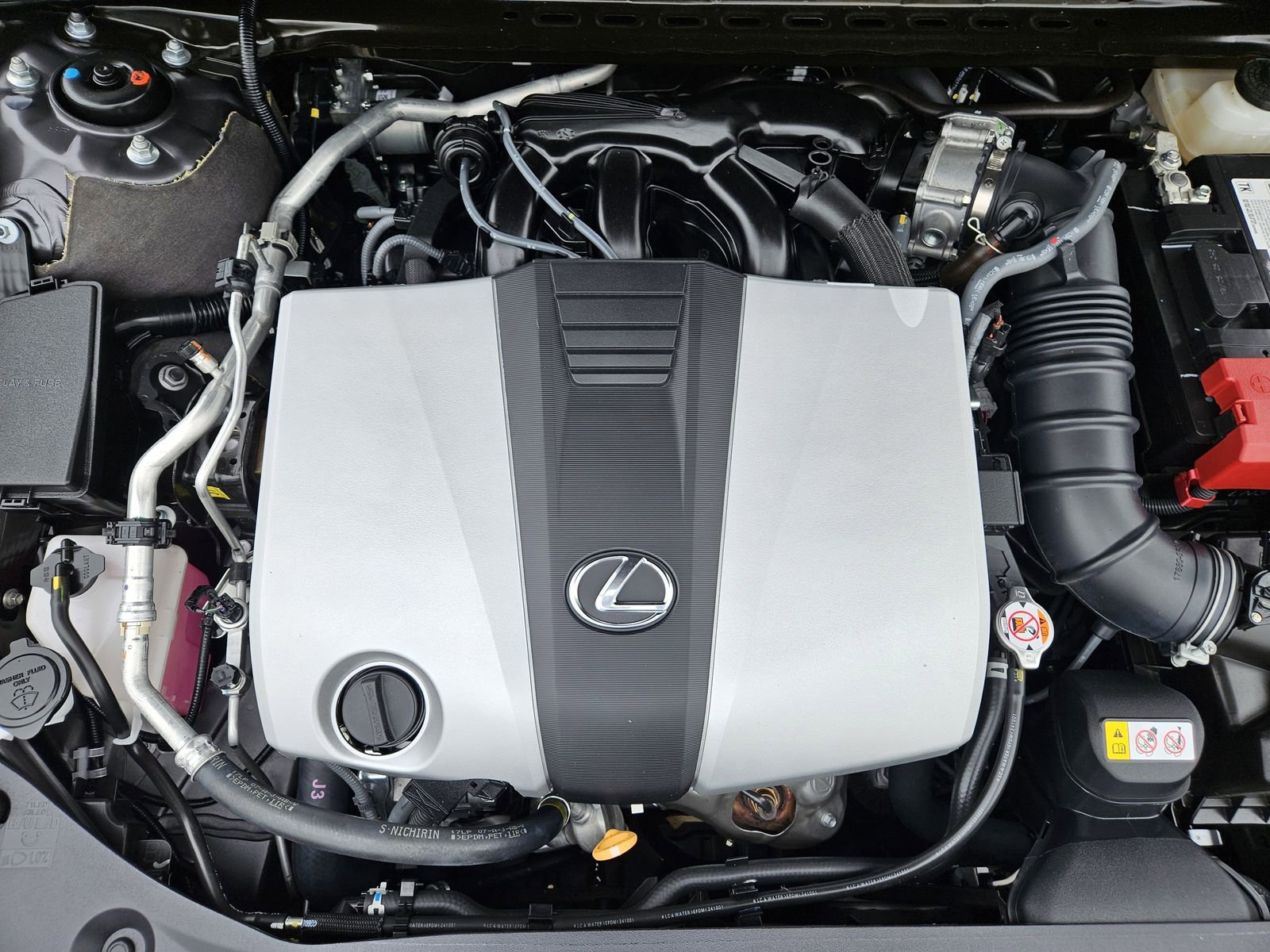 Used 2025 Lexus ES 350 w/ Accessory Package (Z2) FWD image 33