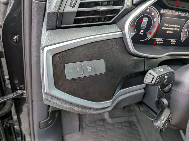 Certified 2020 Audi Q3 2.0T Prestige w/ Prestige Package AWD/4WD image 17