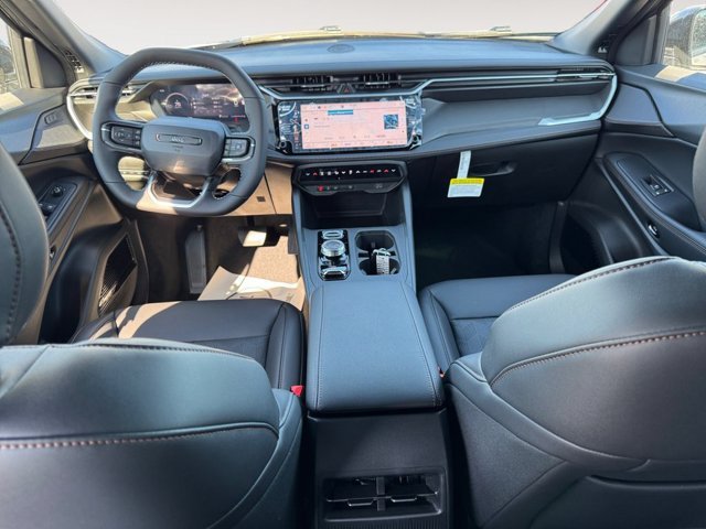 New 2026 Jeep Cherokee Overland w/ Trailer Tow Group AWD/4WD image 10
