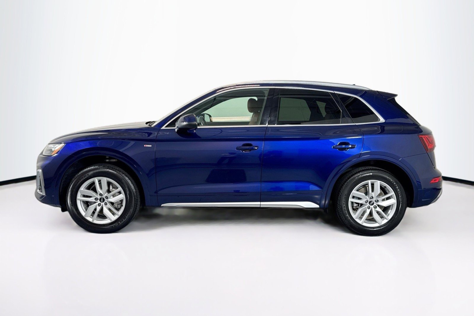 Used 2022 Audi Q5 2.0T Premium w/ Convenience Package image 8
