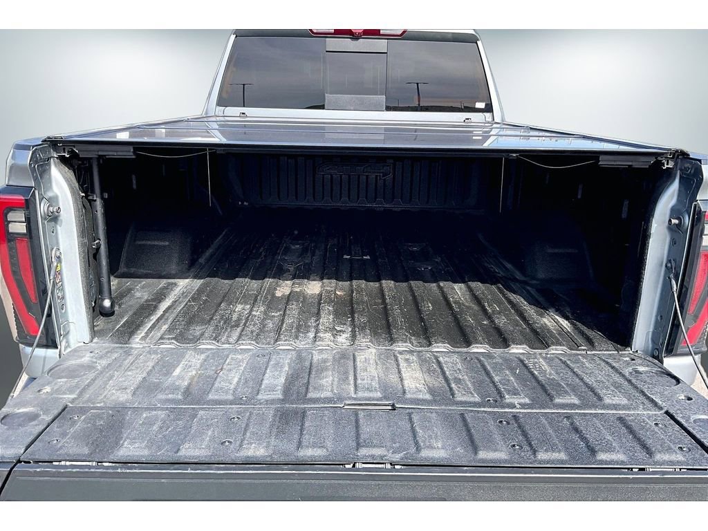 Used 2024 GMC Sierra 2500 AT4 w/ Max Trailering Package AWD/4WD image 7