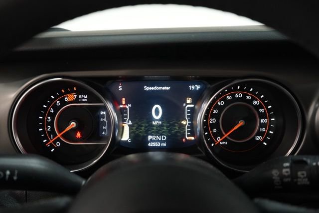 Used 2023 Jeep Wrangler Willys image 23