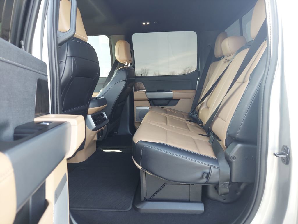 Used 2023 Ford F350 Lariat w/ Tremor Off-Road Package image 28