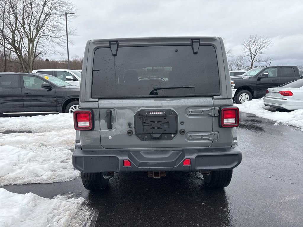 Used 2020 Jeep Wrangler Unlimited Sahara w/ Uconnect 4C Nav & Sound Group image 4