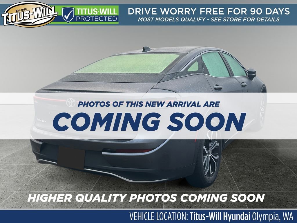 Used 2024 Toyota Crown XLE image 4