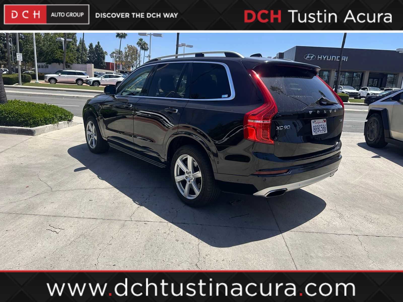 Used 2016 Volvo XC90 T8 Momentum w/ Vision Package