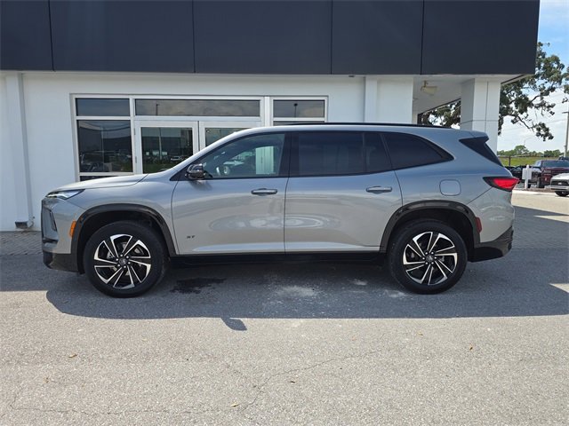 New 2025 Buick Enclave Sport Touring image 4