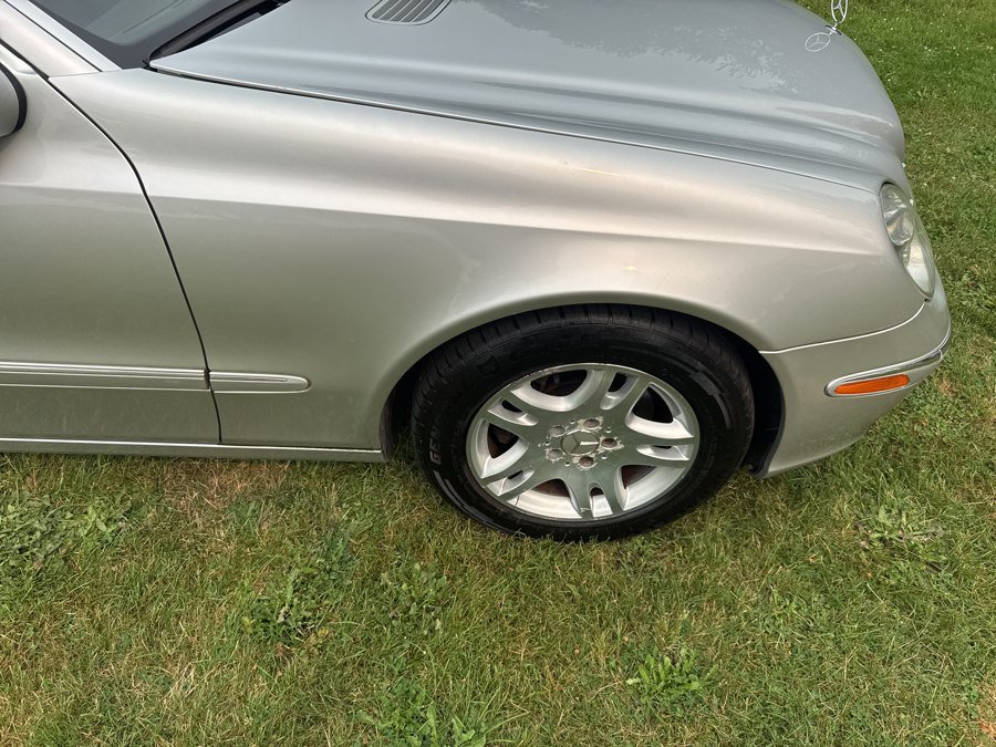 Used 2004 Mercedes-Benz E 320 4MATIC Sedan image 34