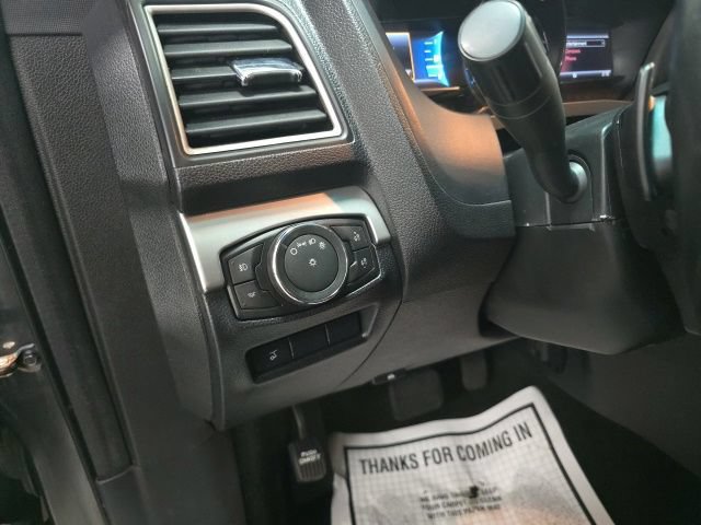 Used 2016 Ford Explorer XLT w/ Equipment Group 202A FWD image 16