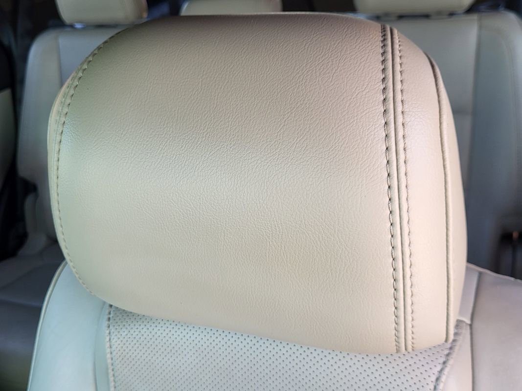 Used 2013 Ford Explorer Limited FWD image 18