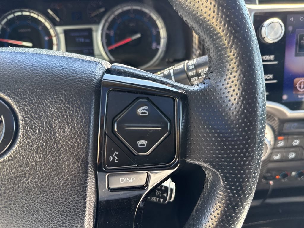 Used 2017 Toyota 4Runner Limited AWD/4WD image 14