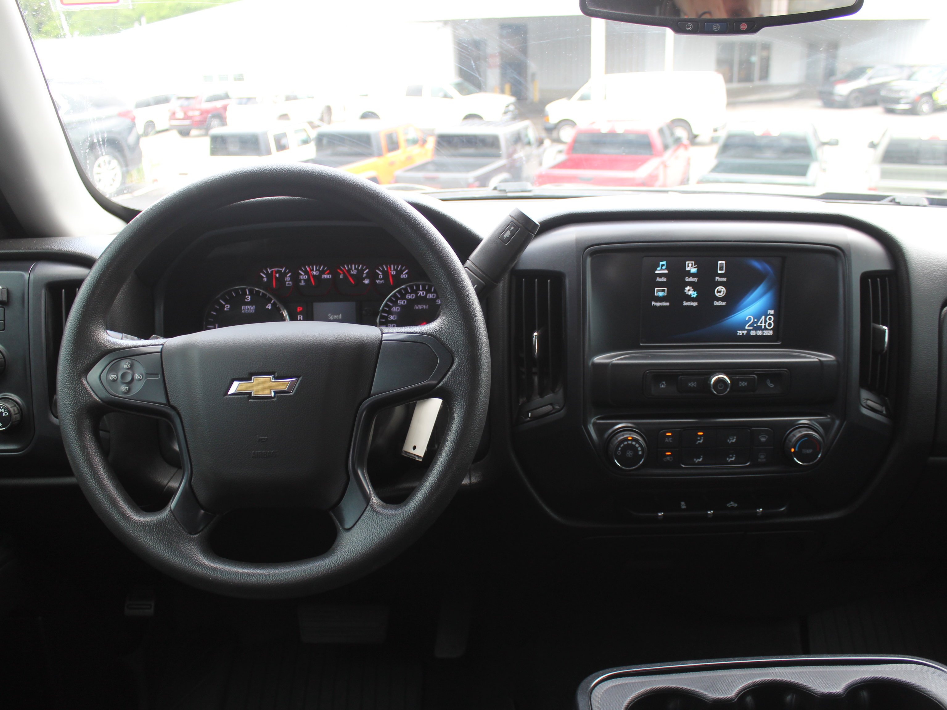 Used 2018 Chevrolet Silverado 1500 Custom w/ Custom Convenience Package AWD/4WD image 14