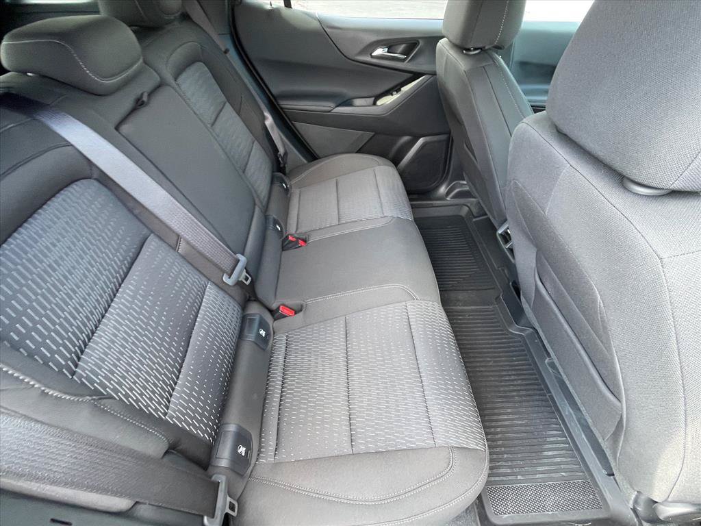 Used 2026 Chevrolet Equinox LT w/ LPO, Floor Liner Package AWD/4WD image 27