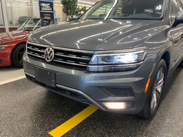 Used 2019 Volkswagen Tiguan SEL Premium image 40