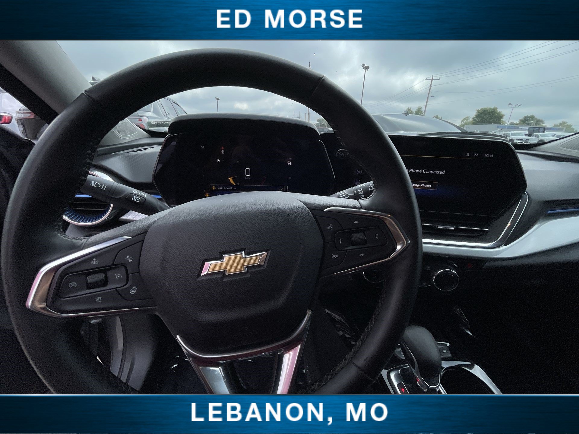 Certified 2025 Chevrolet Trax LT w/ LT Convenience Package FWD image 11