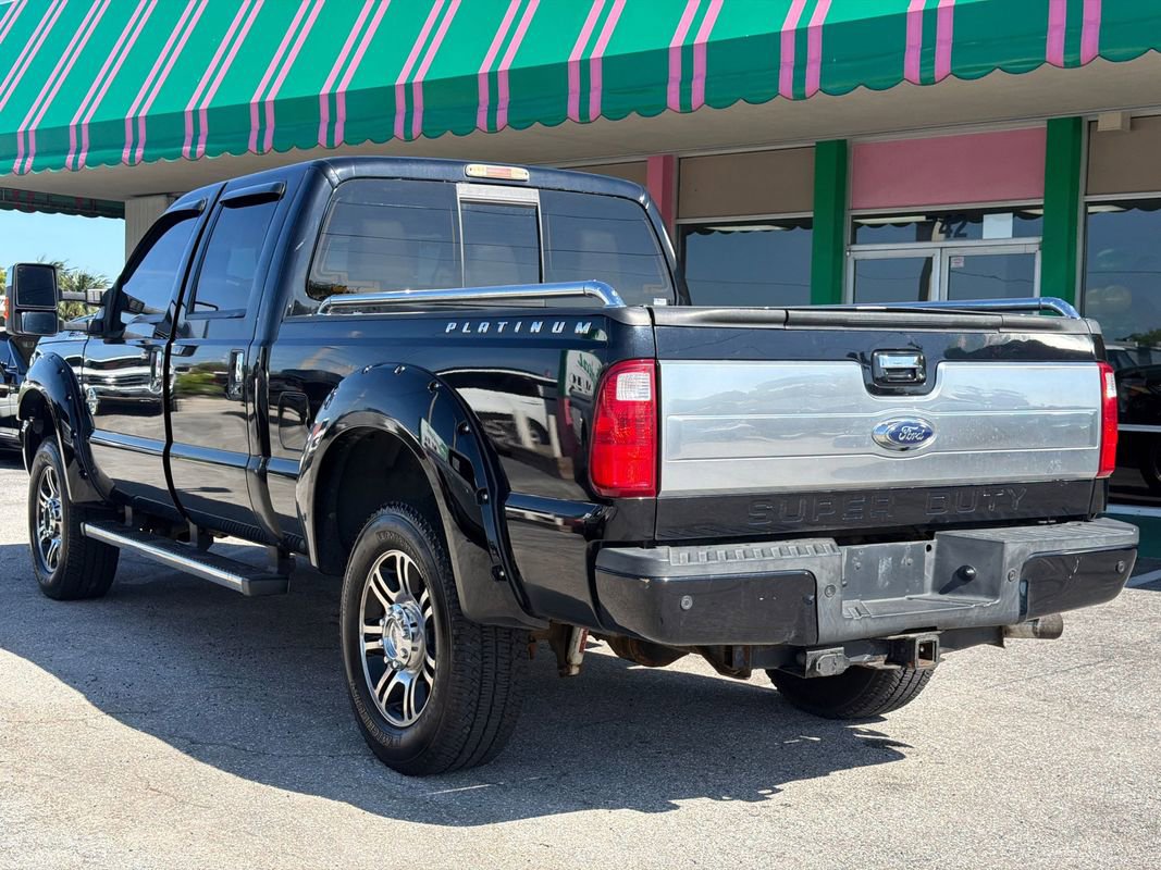Used 2016 Ford F250 Platinum w/ Platinum Package AWD/4WD image 3
