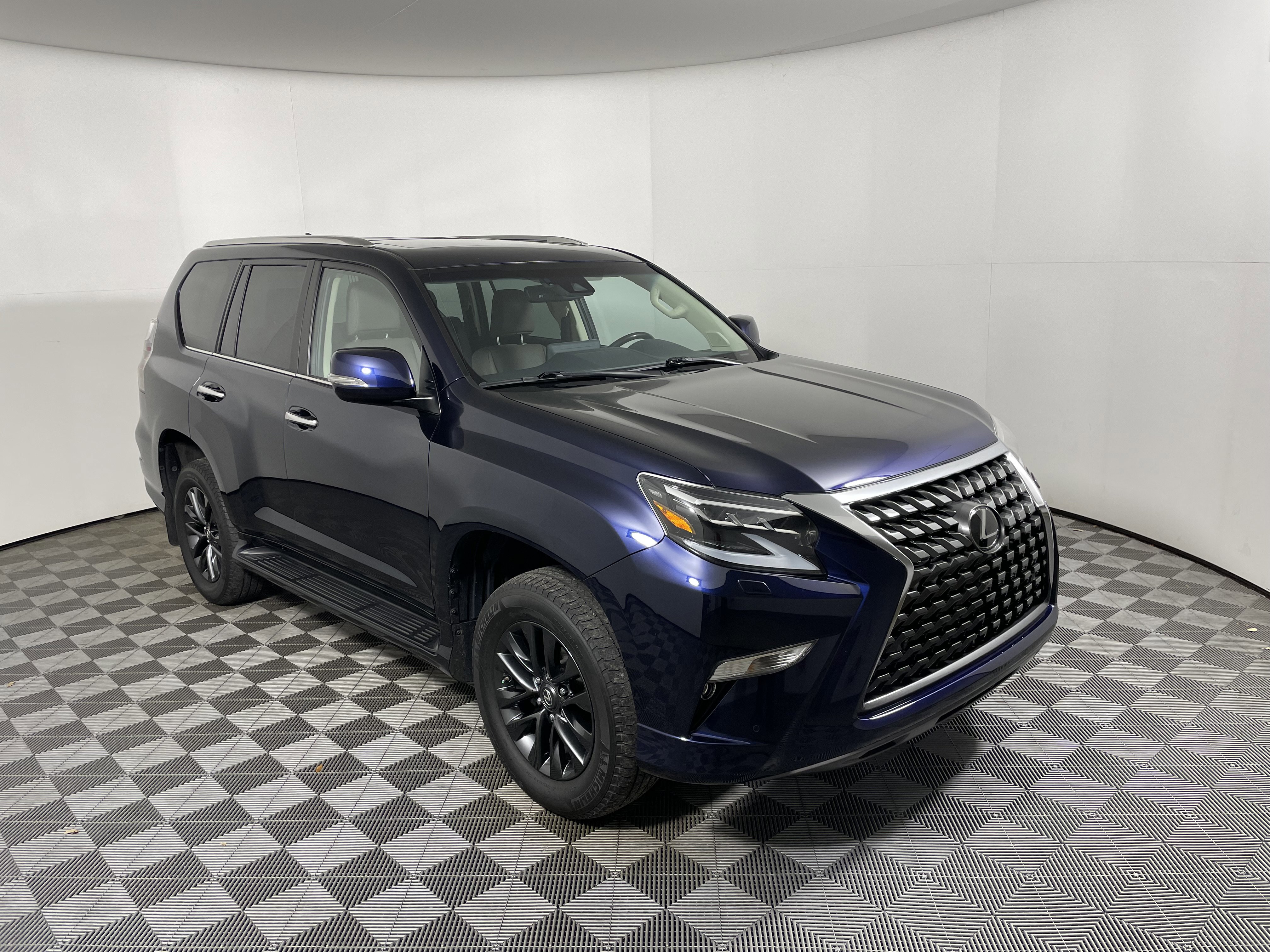 Used 2023 Lexus GX 460 Premium image 7