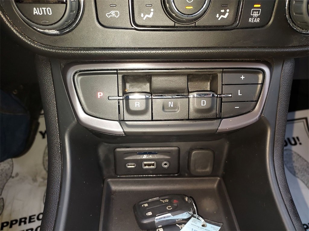 Used 2022 GMC Terrain AT4 w/ Tech Package image 25