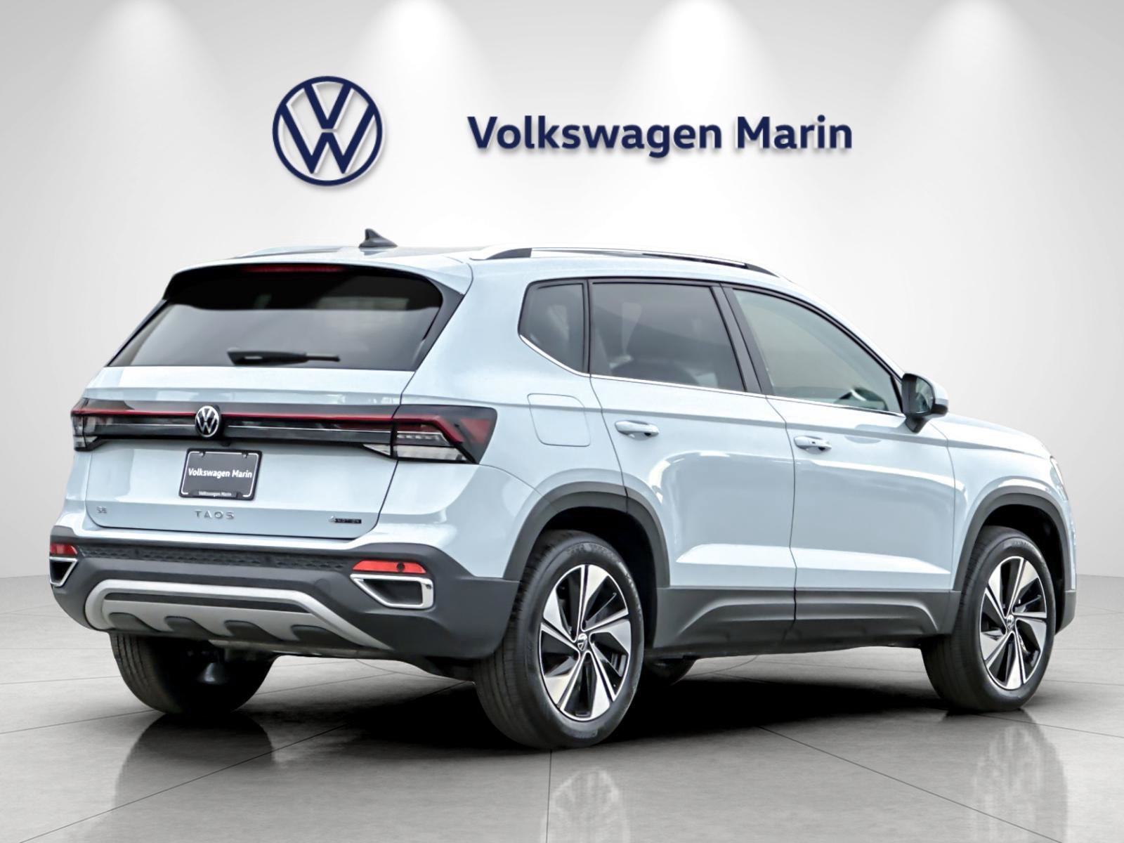 New 2026 Volkswagen Taos SE AWD/4WD image 5