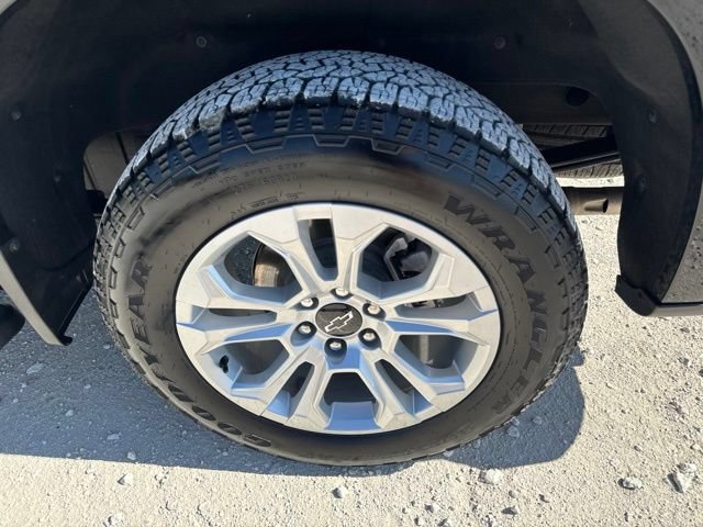Used 2025 Chevrolet Silverado 1500 LTZ w/ LTZ Premium Texas Edition AWD/4WD image 19