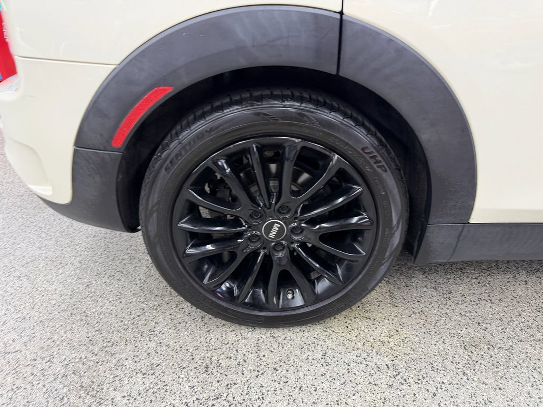Used 2017 MINI Cooper Clubman S AWD/4WD image 33