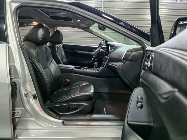 Used 2018 Nissan Maxima 3.5 SL FWD image 15