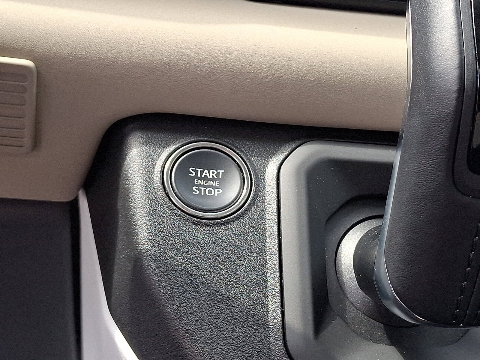 Used 2024 Land Rover Defender 110 S AWD/4WD image 25