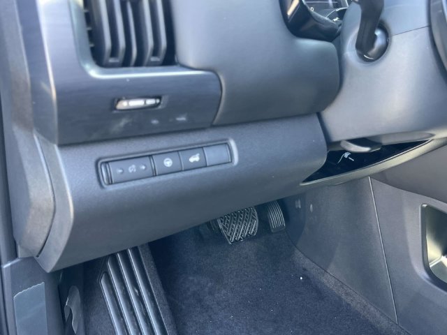 New 2026 Nissan Pathfinder Rock Creek AWD/4WD image 26