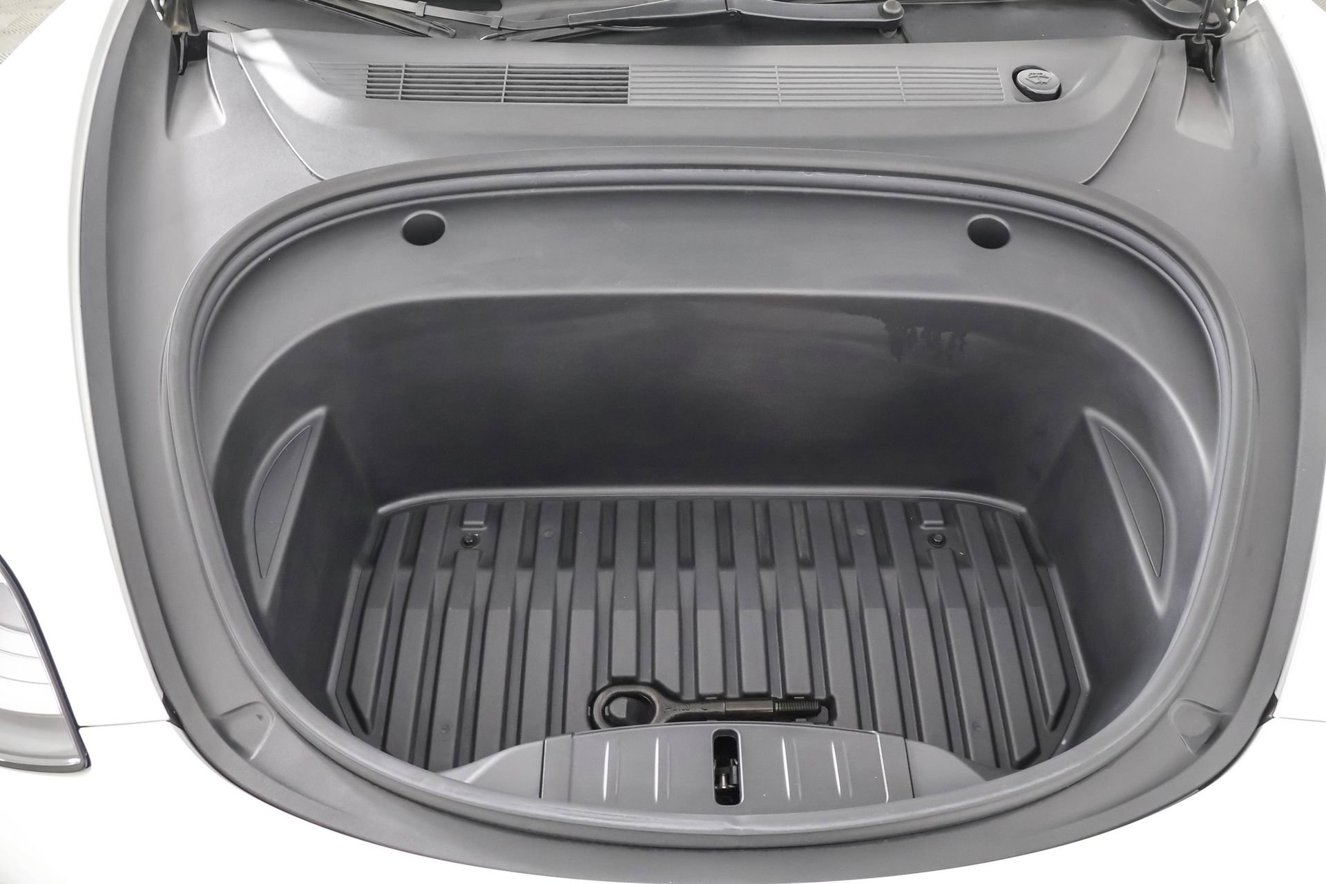 Used 2021 Tesla Model 3 Standard Range Plus image 47