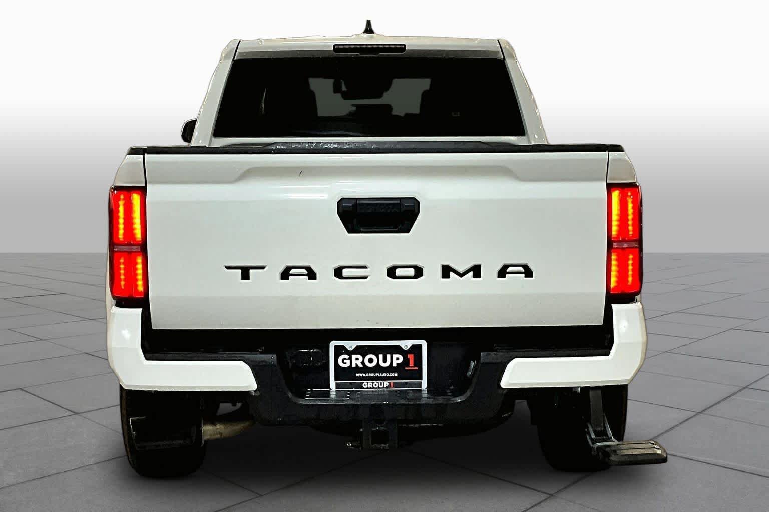 Used 2025 Toyota Tacoma TRD Sport RWD image 5