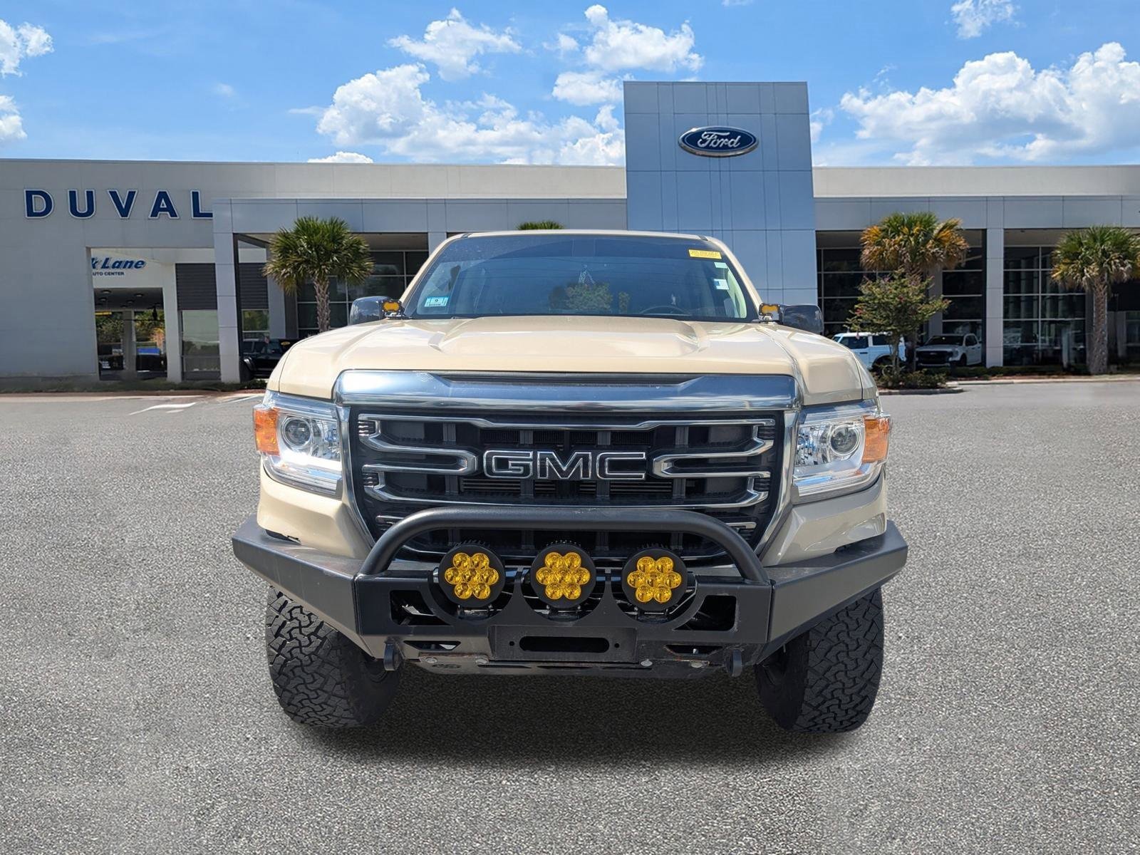 Used 2022 GMC Canyon AT4 w/ Trailering Package image 9