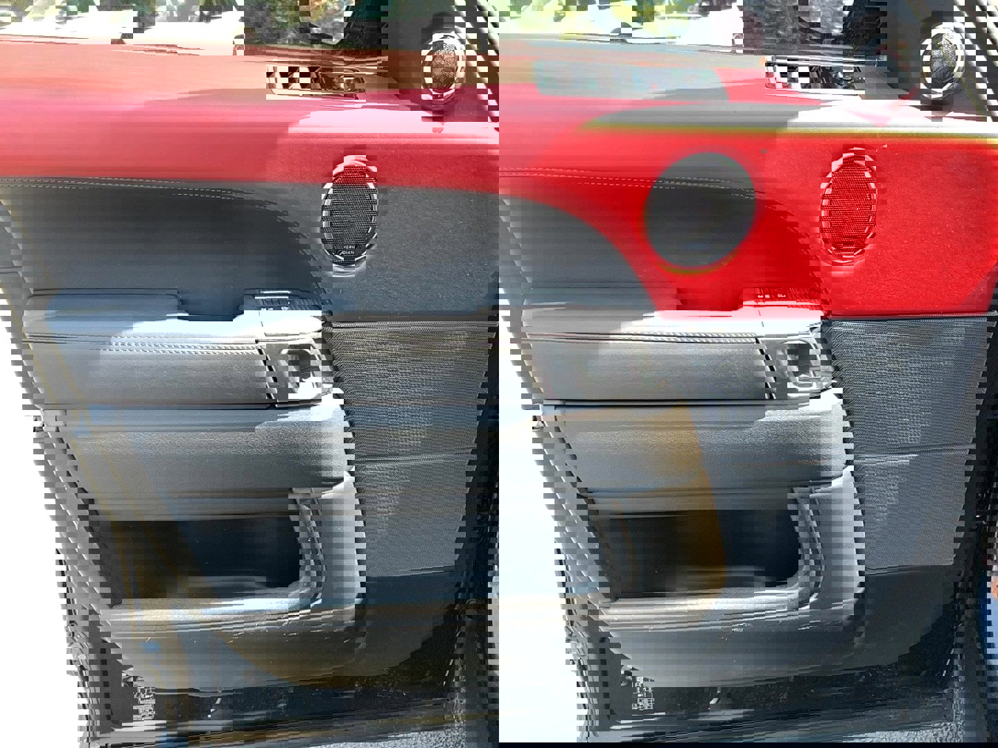 Used 2022 Land Rover Range Rover Sport HST image 11