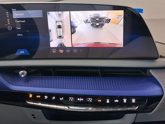 New 2025 Cadillac Optiq Luxury 1 w/ LPO, ONYX Package image 13