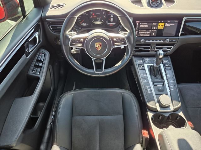 Used 2021 Porsche Macan image 16