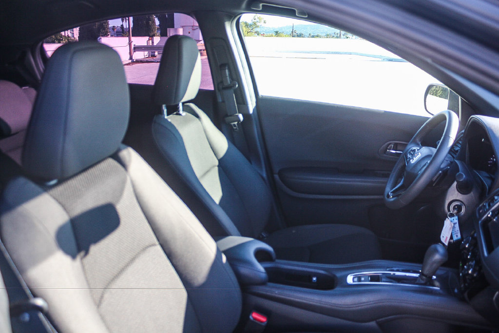 Used 2020 Honda HR-V Sport image 17