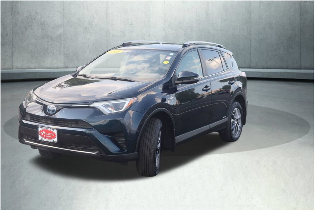Certified 2018 Toyota RAV4 LE AWD/4WD image 27