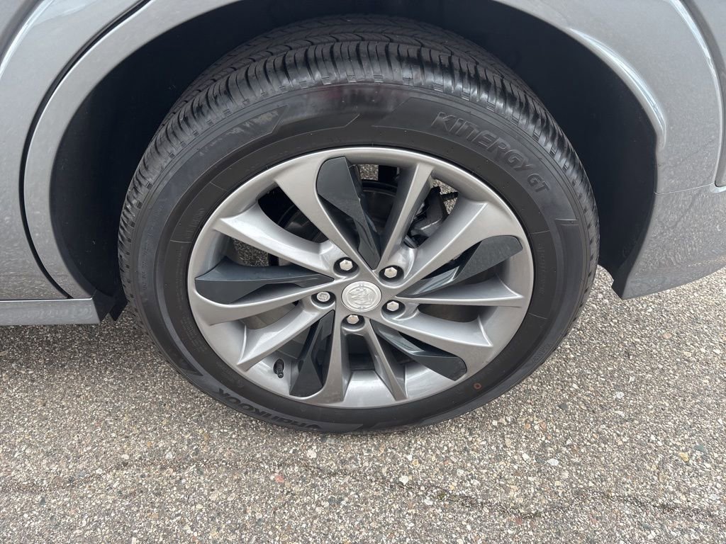 Certified 2022 Buick Encore GX Essence w/ Experience Buick Package image 9