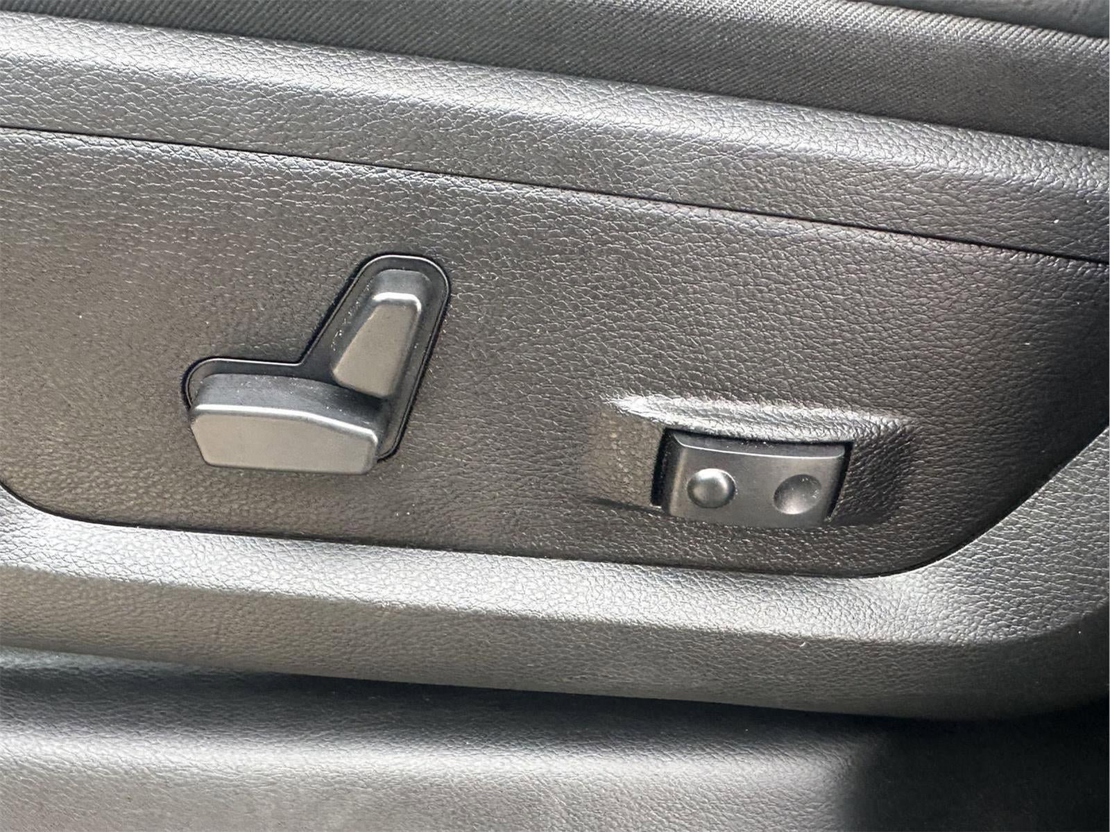 Used 2024 RAM 2500 Laramie w/ Safety Group image 11