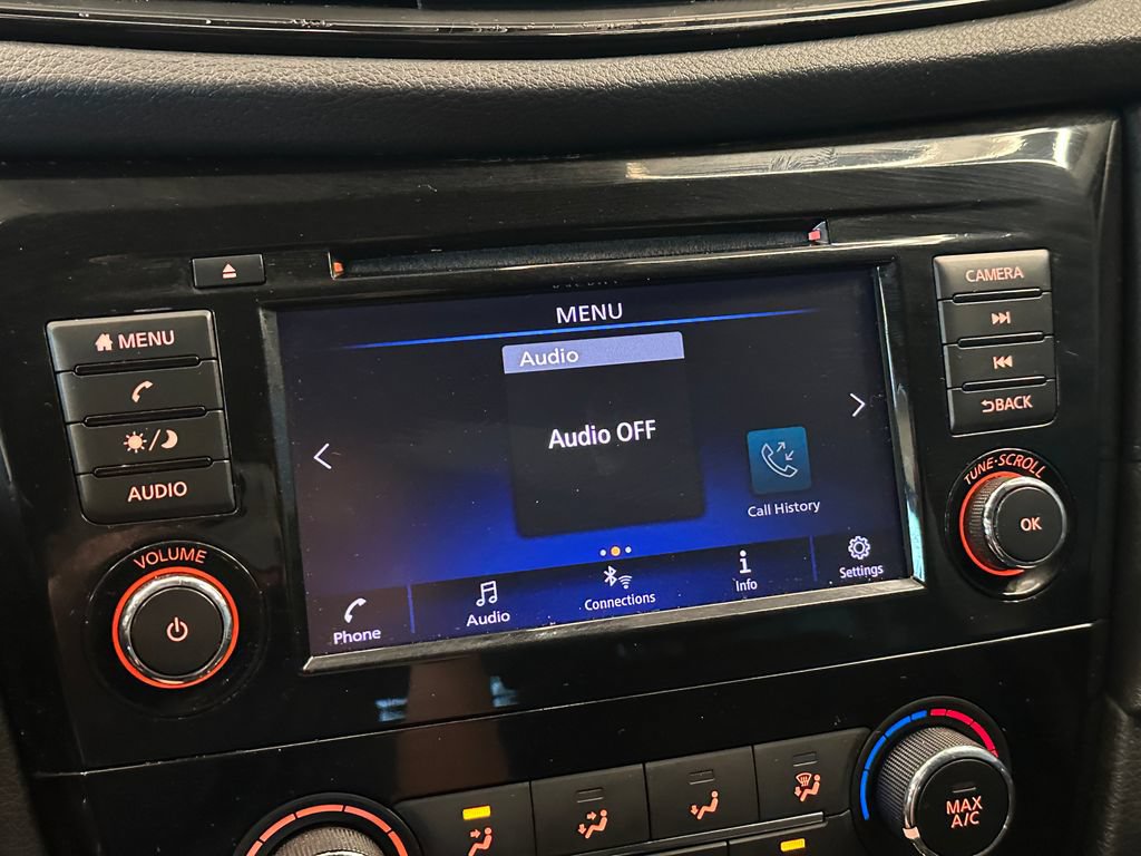 Used 2019 Nissan Rogue S FWD image 13