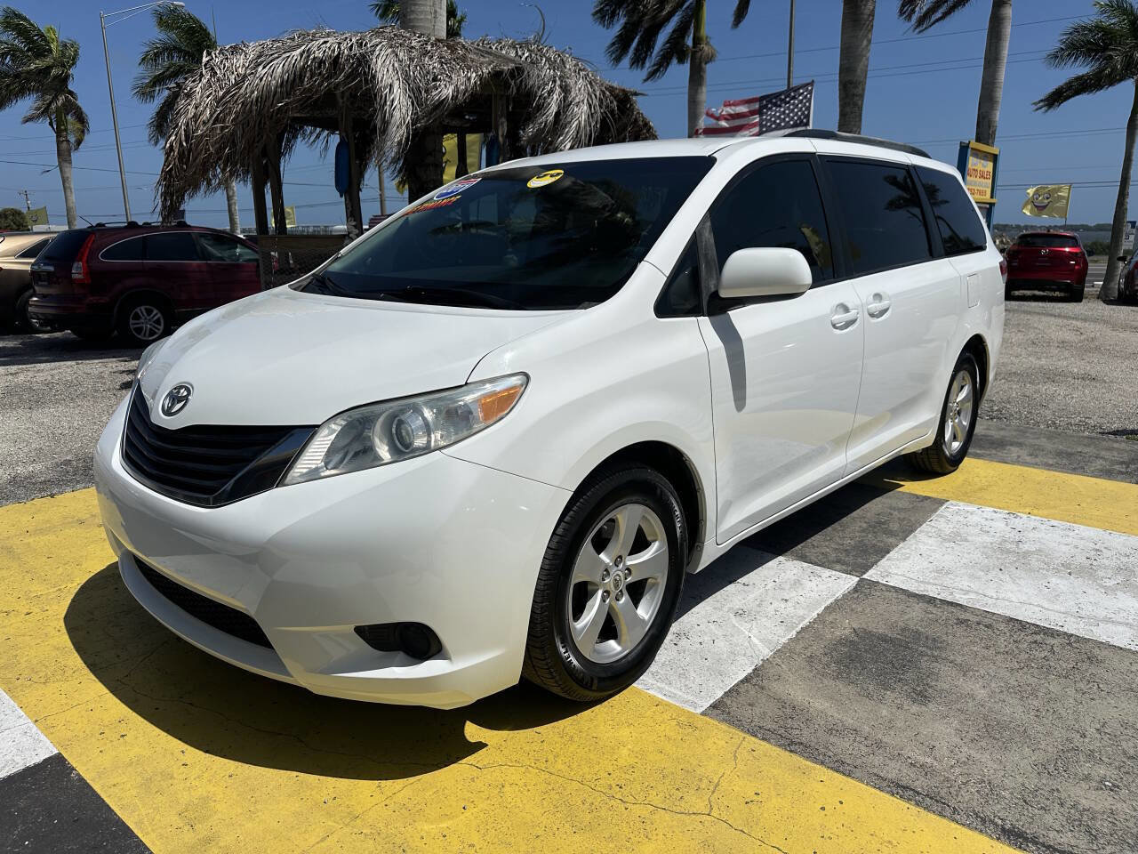 Used 2011 Toyota Sienna LE