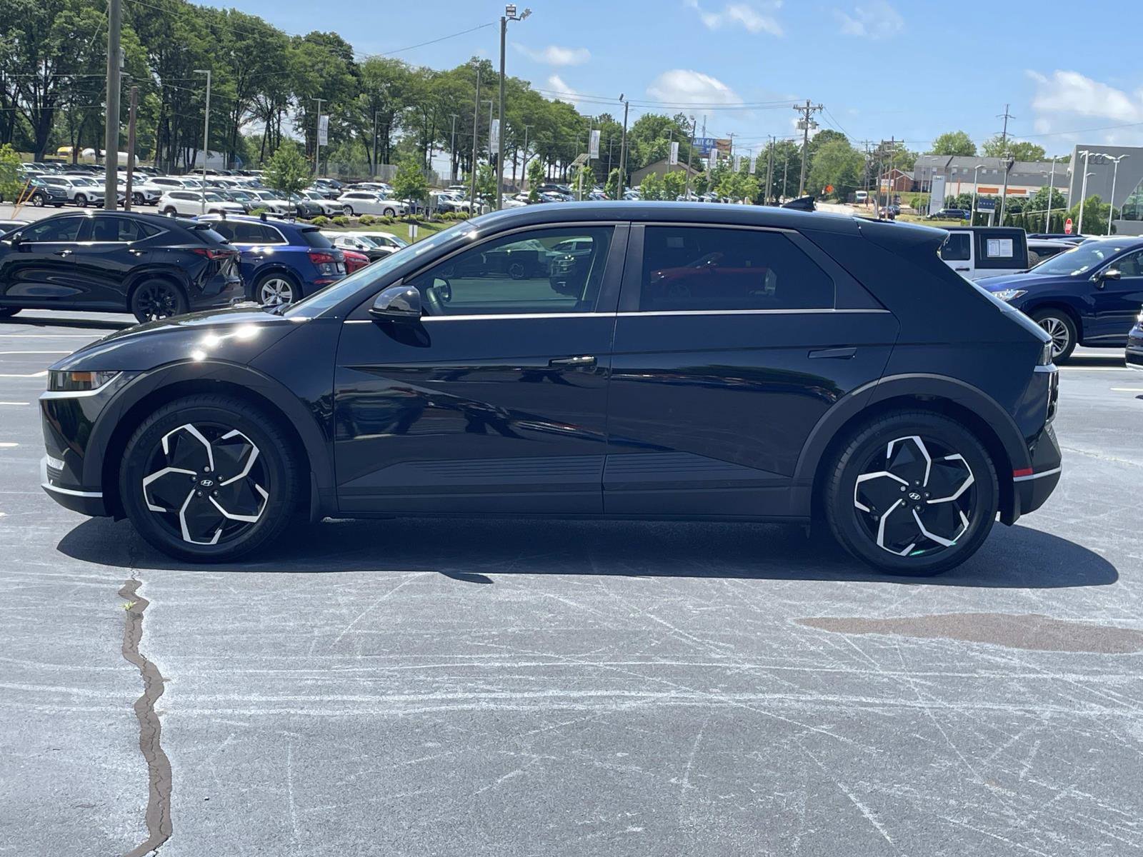 Used 2023 Hyundai Ioniq 5 SEL AWD/4WD image 4
