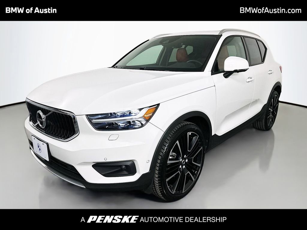 Used 2019 Volvo XC40 T5 Momentum