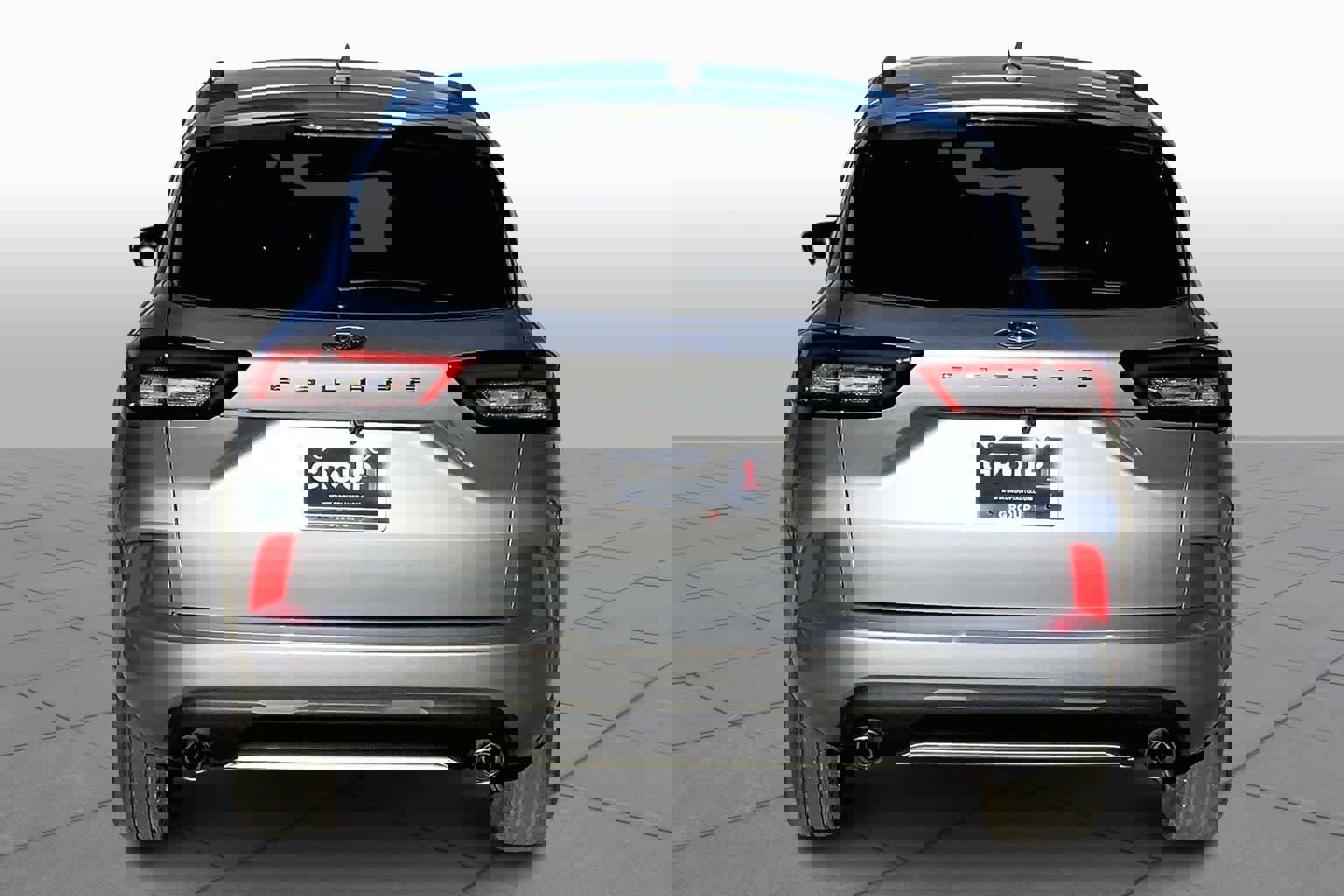 Used 2024 Ford Escape ST-Line image 5