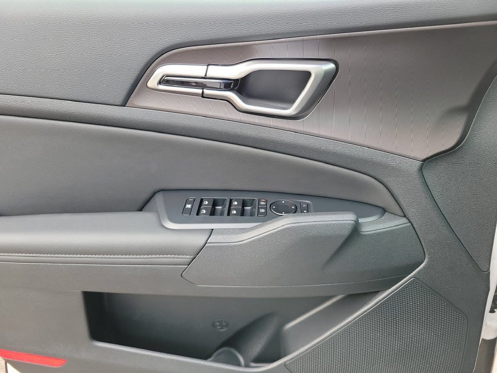 New 2027 Kia Sportage EX FWD image 30