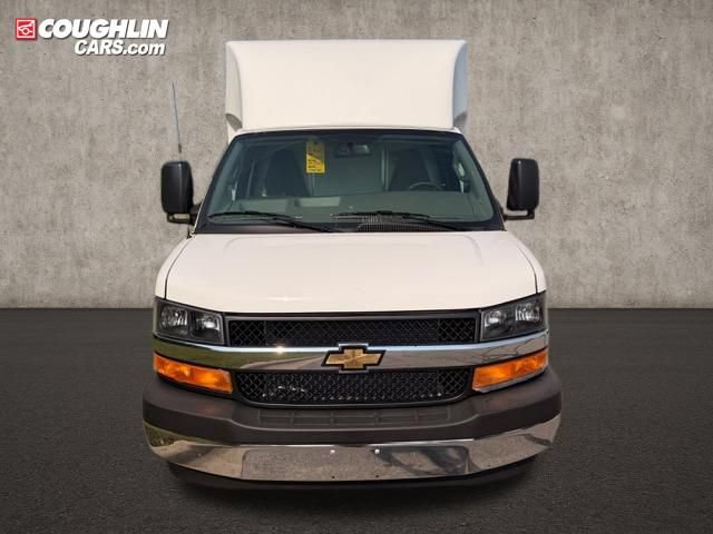 New 2026 Chevrolet Express 3500 w/ Power Convenience Package RWD image 8
