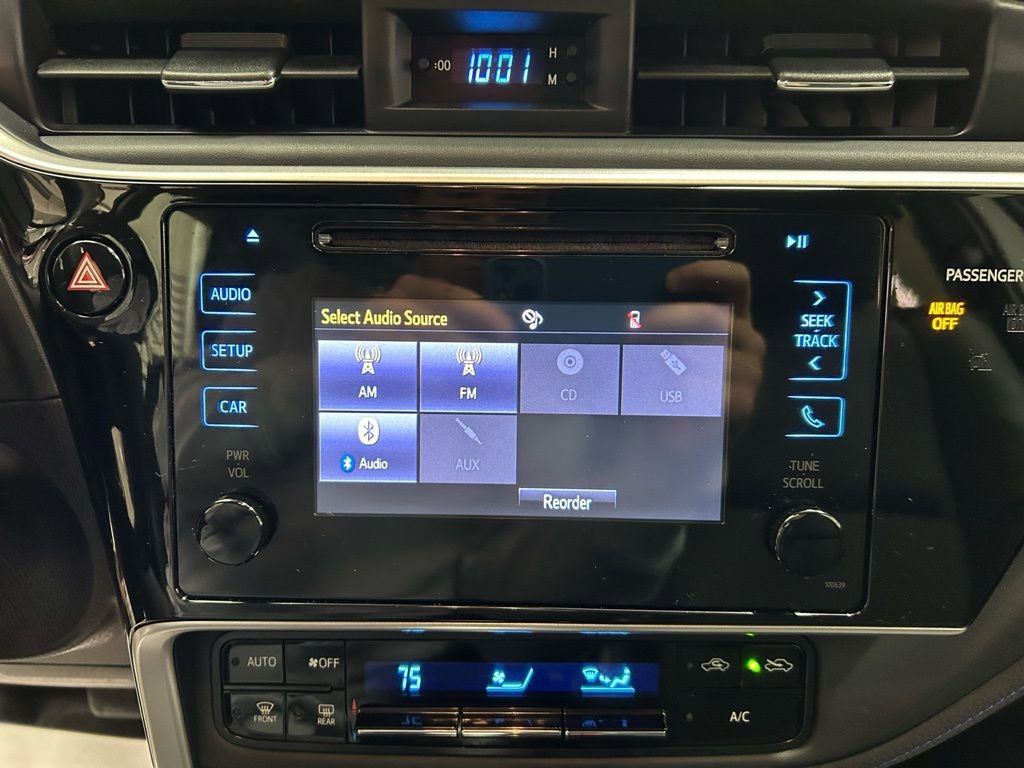 Used 2017 Toyota Corolla SE w/ Carpet Mat Package (TMS) image 16