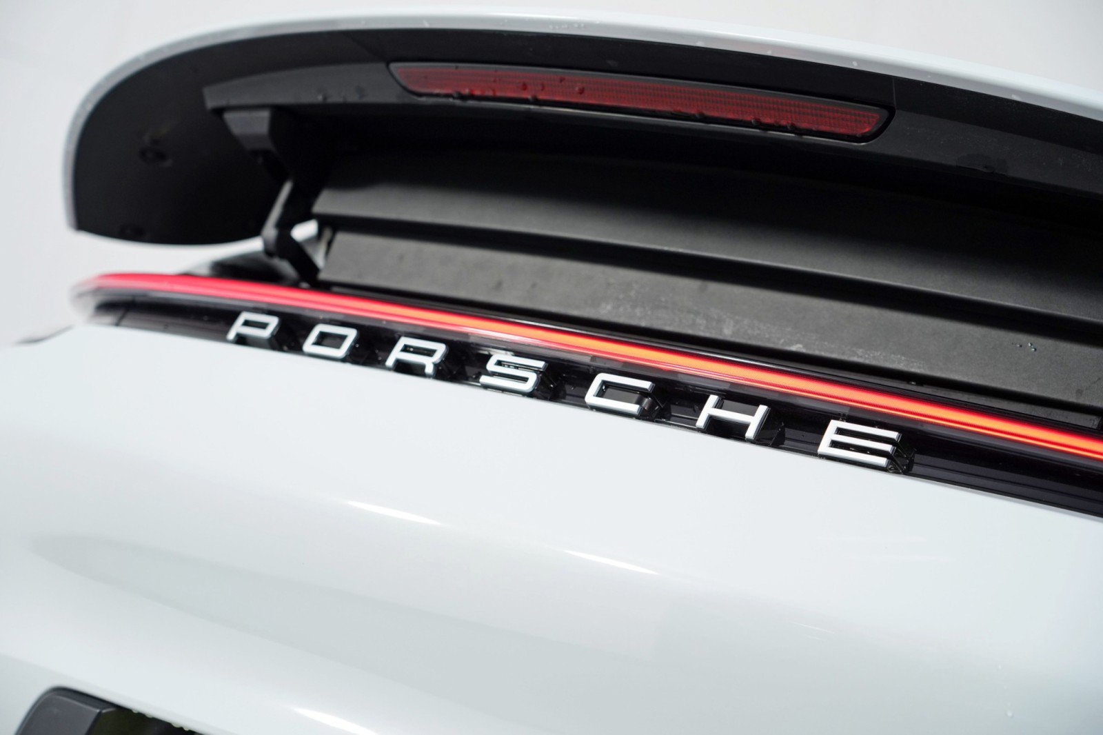 Used 2022 Porsche 911 Carrera image 53