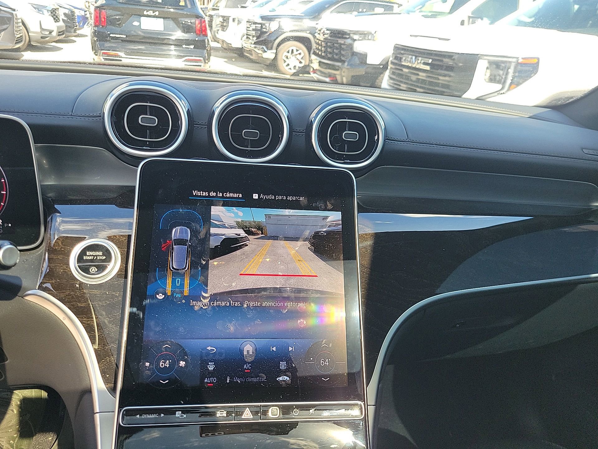 Used 2025 Mercedes-Benz GLC 300 image 30