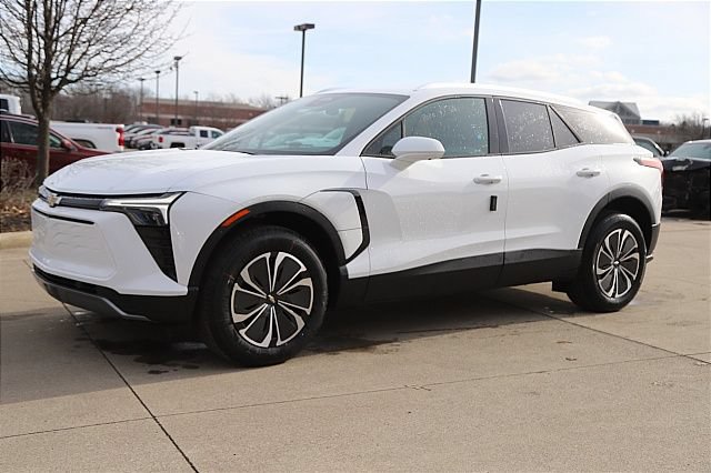 New 2025 Chevrolet Blazer EV LT AWD/4WD image 2